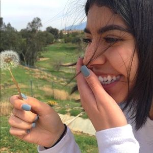 Meet your Posher, Yasmine